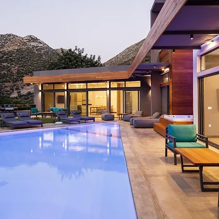 Vista Paraiso Villa *